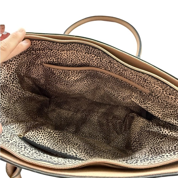 Blush Pink Tote with Textured Finish and Spacious Design - Picture 4 of 6